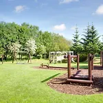 Mallard District, Leisure Pool & Gym Casa de Férias