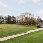 Mallard District, Leisure Pool & Gym