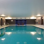 Mallard District, Leisure Pool & Gym *