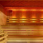 Mallard District, Leisure Pool & Gym * Penruddock