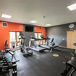 Mallard District, Leisure Pool & Gym