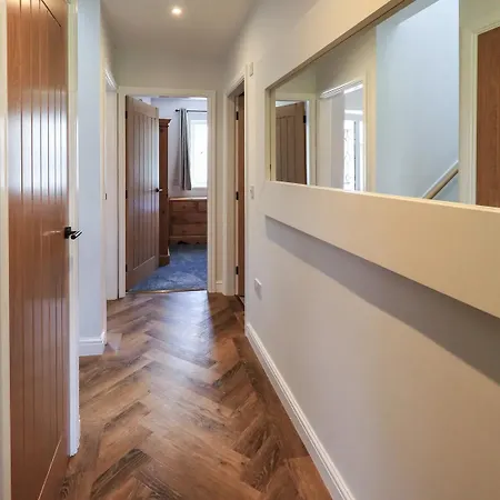 Mallard District, Leisure Pool & Gym Feriehus *