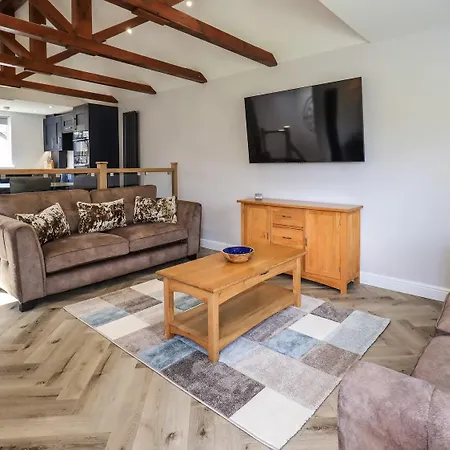 Feriehus Mallard District, Leisure Pool & Gym Penruddock