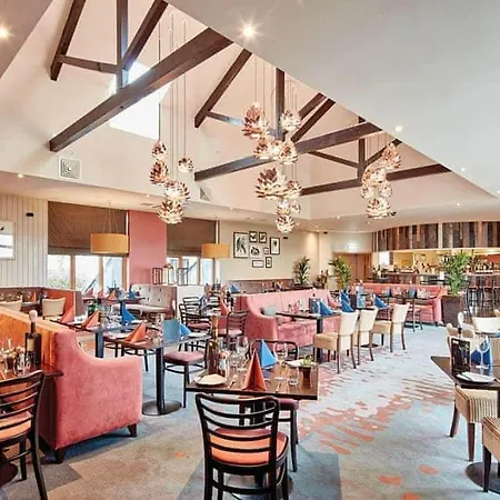 Mallard District, Leisure Pool & Gym Feriehus